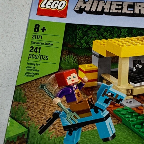 Lego Minecraft The Horse Stable Set 21171 Brand New Retired Limited Edition - Picture 3 of 16